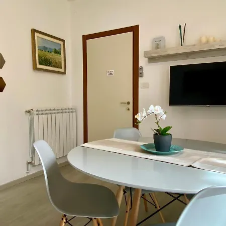 Residenza Cappuccini Aparthotel Peschiera del Garda Buitenkant foto