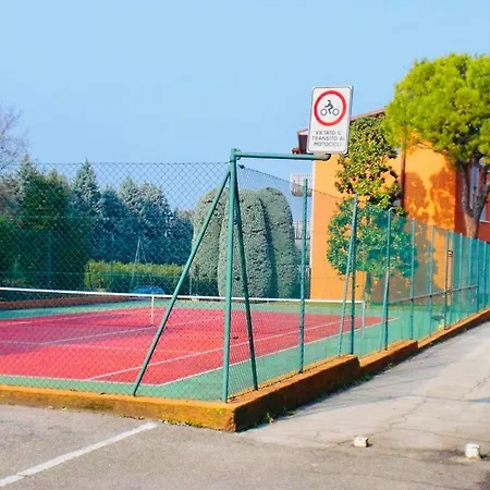 Residenza Cappuccini Aparthotel Peschiera del Garda Buitenkant foto