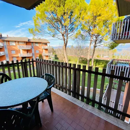 Residenza Cappuccini Aparthotel Peschiera del Garda Buitenkant foto