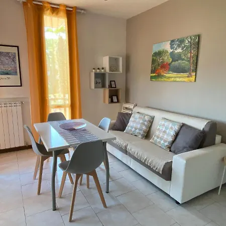 Residenza Cappuccini Aparthotel Peschiera del Garda Buitenkant foto